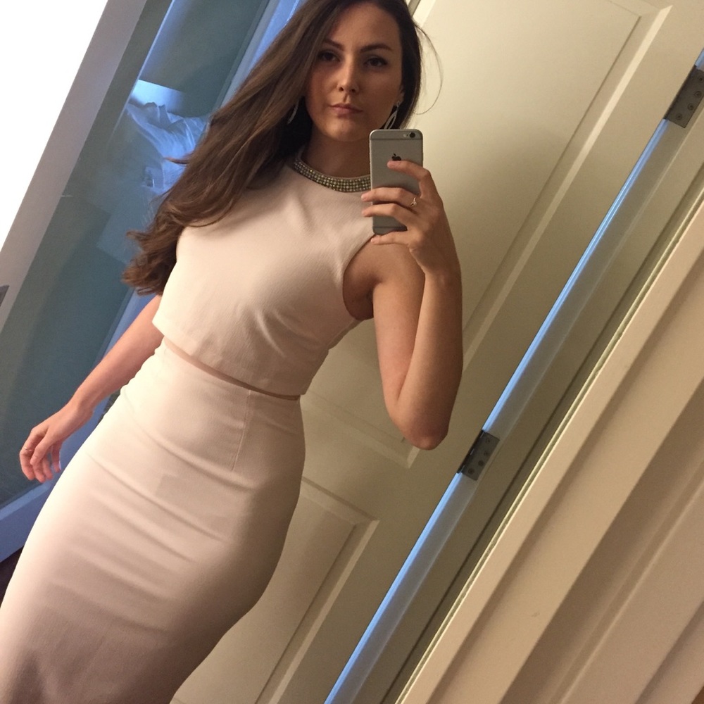 ASOS size 4. Pink dress